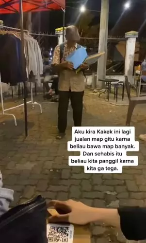 Kisah kakek yang rela keliling kota bawa map TikTok Kisah kakek yang rela keliling kota bawa map TikTok