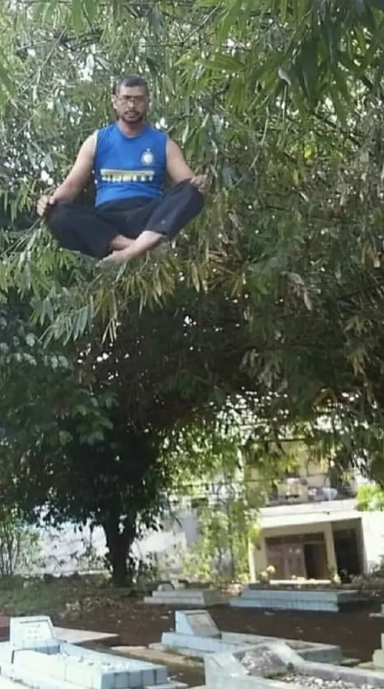 editan bapak-bapak absurd pol © berbagai sumber