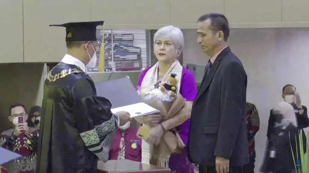 Brigadir J cita-cita perwira dan S2 © YouTube/Universitas Terbuka TV