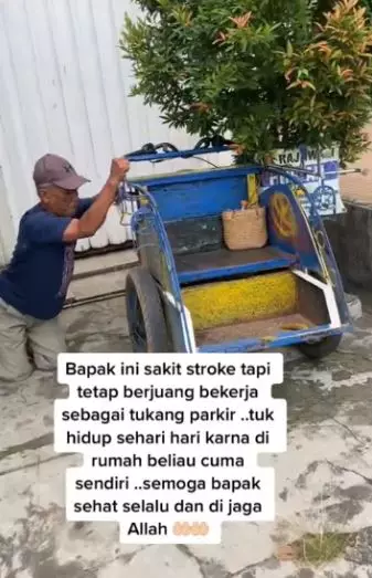 Kisah kakek jadi tukang parkir meski sedang stroke TikTok.com