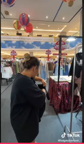 tingkah emak-emak Tiktok tingkah emak-emak Tiktok