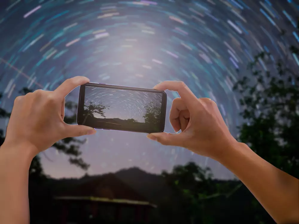 5 Cara jitu bikin foto milky way  © 2022 brilio.net 5 Cara jitu bikin foto milky way  © 2022 brilio.net