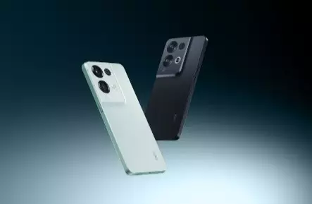 pose prewedding di malam hari © berbagai sumber