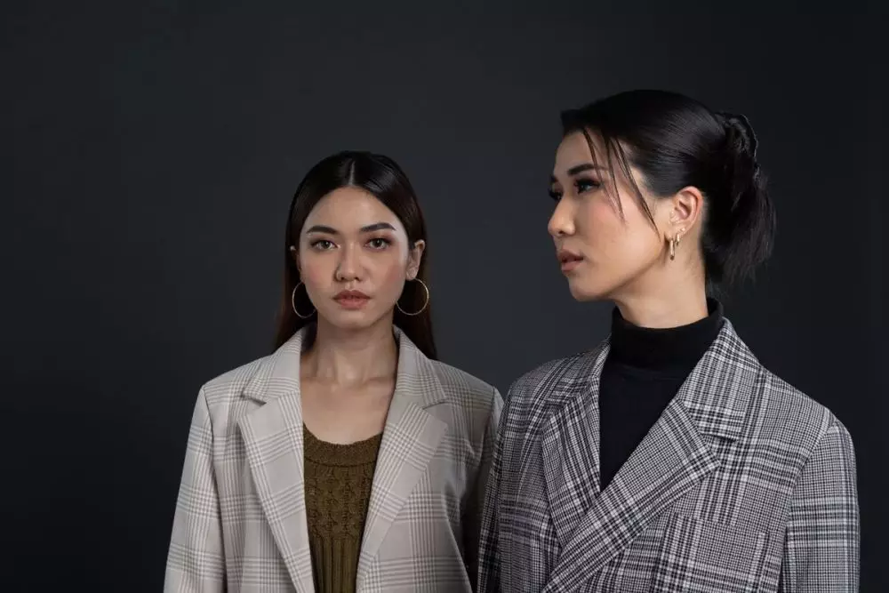 elmariliss elmariliss