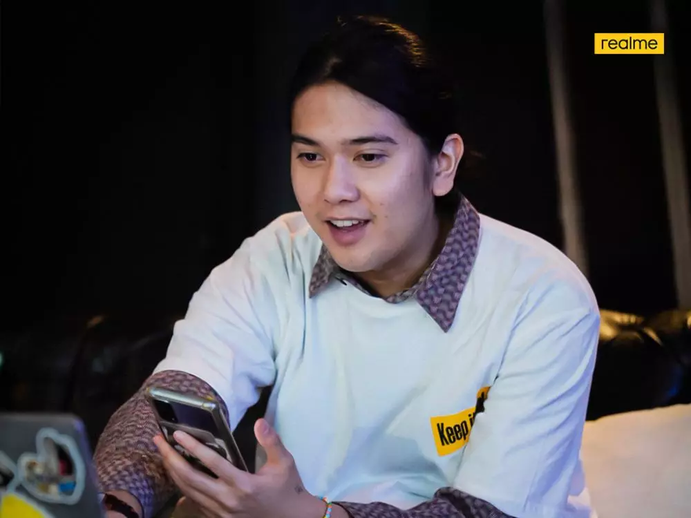  realme 828 Fan Festival © berbagai sumber