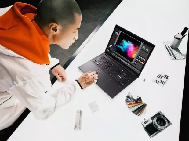 Syarat wajib laptop untuk edit video © ASUS