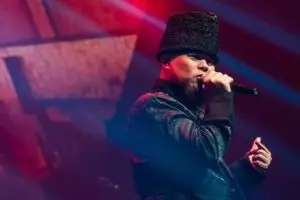 Lirik Munajat Cinta, lagu populer band The Rock