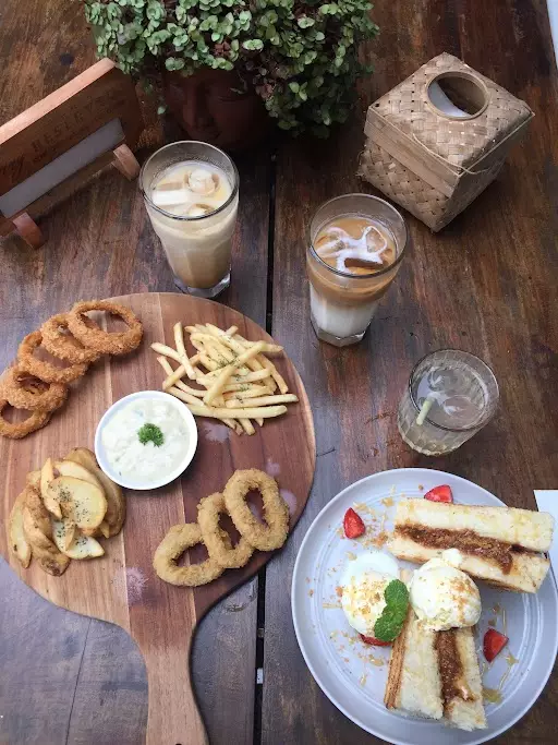 Lembah Patih © berbagai sumber