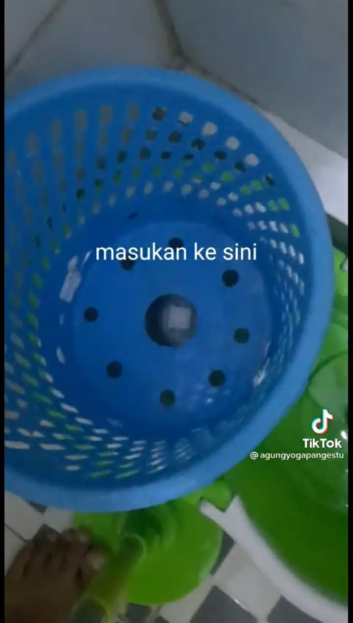 Cara bikin mesin cuci manual TikTok/@agungyogapangestu  Cara bikin mesin cuci manual TikTok/@agungyogapangestu