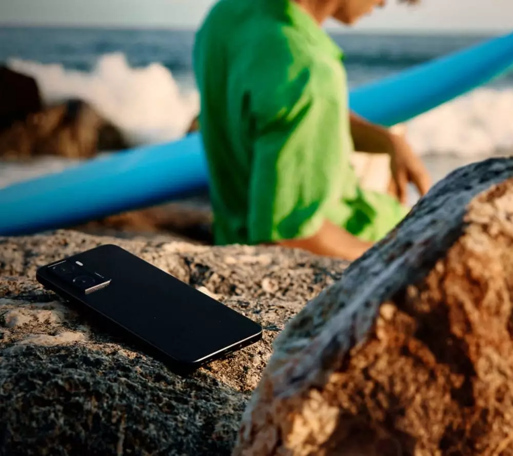 Oppo A57 © 2022 brilio.net