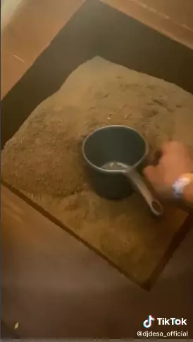 toilet pasir Tiktok toilet pasir Tiktok