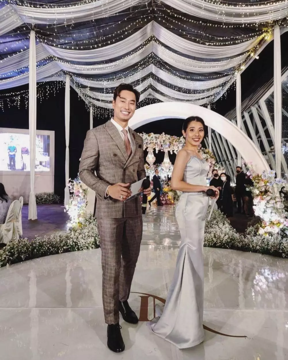 Gaya seleb di pernikahan Nadya MasterChef © Instagram