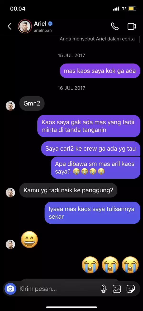 warganet unggah chat percakapan dengan ariel © twitter