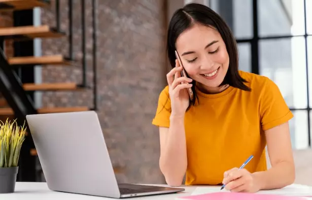 Arti follow up © 2022 berbagai sumber