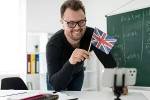 25 Contoh kalimat simple future tense, lengkap dan mudah dipahami