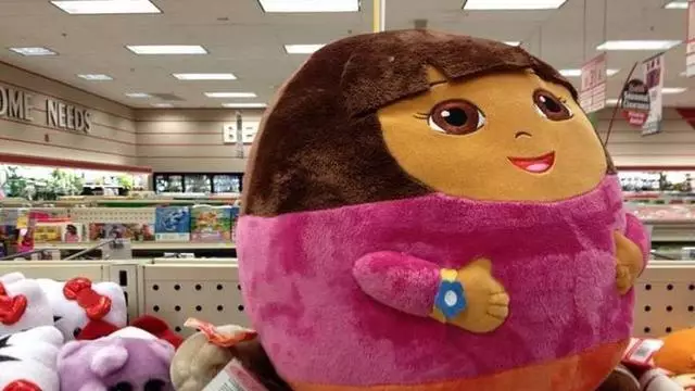 Potret boneka nyeleneh nggak sesuai bentuk asli  Berbagai sumber