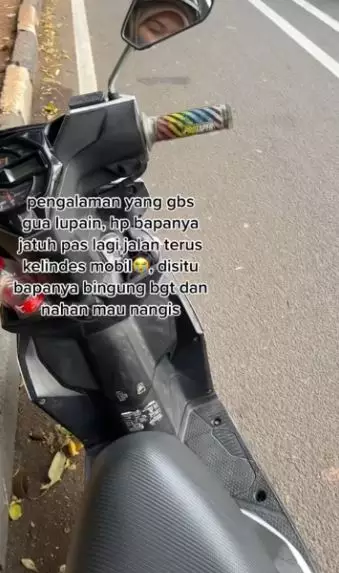 Kisah haru HP driver ojek online terlindas mobil TikTok.com