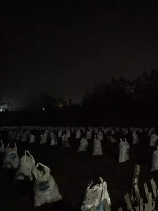 benda kalau di foto pas malam ngagetin © berbagai sumber benda kalau di foto pas malam ngagetin © berbagai sumber