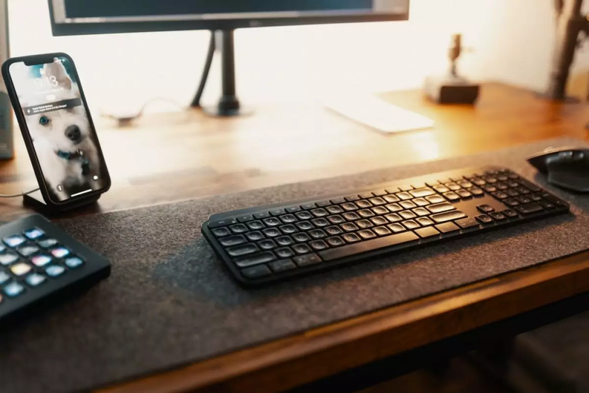 10 Cara mengaktifkan bluetooth di laptop dan MacBook, mudah dilakukan