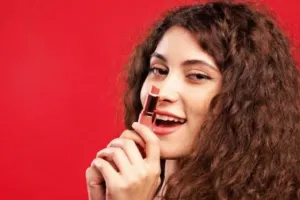 11 Rekomendasi lipstik nude di bawah Rp 150 ribu, makeup jadi natural