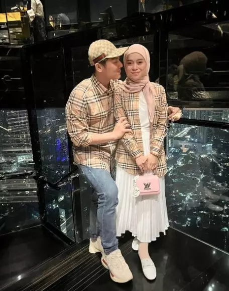 Billar bantah lakukan KDRT pada Lesty © Instagram