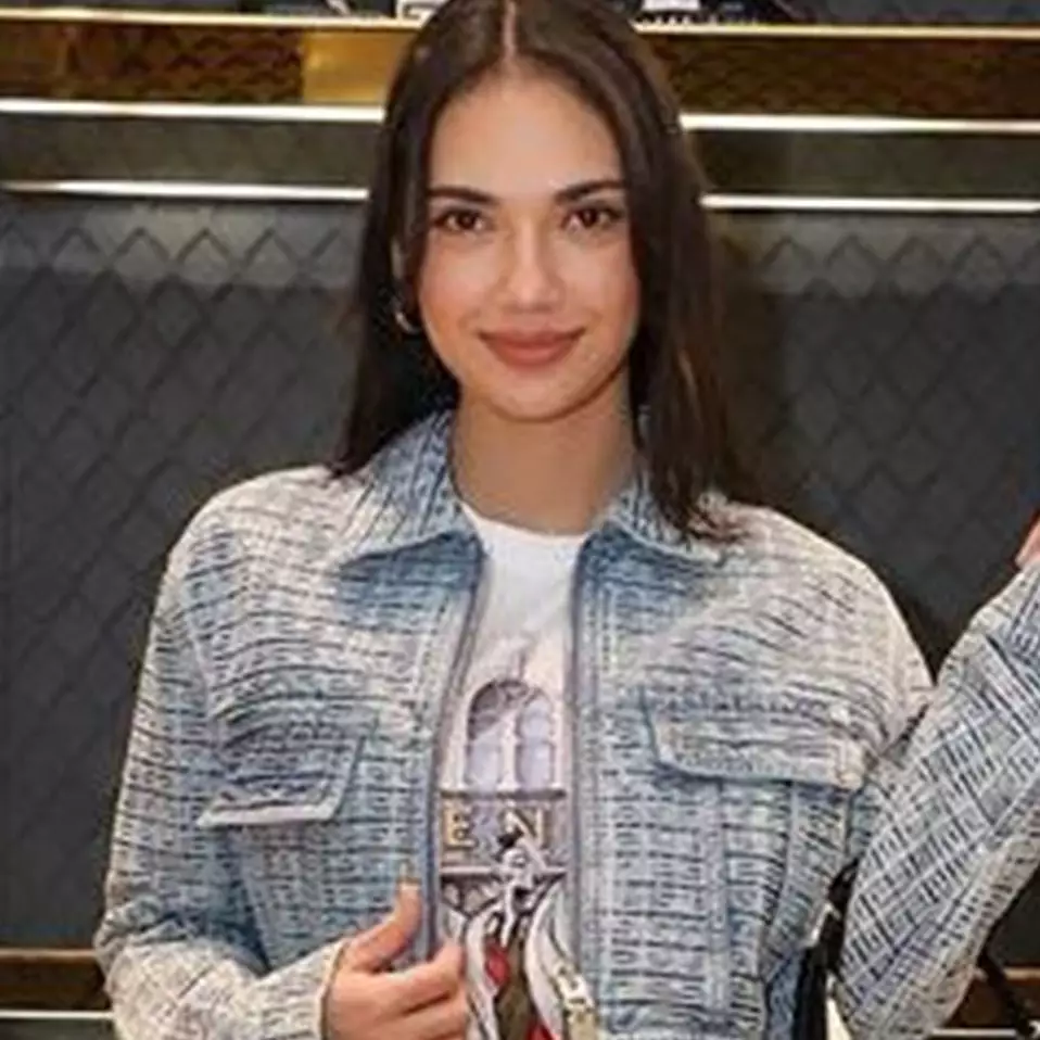 7 Step daily makeup simple Haico van der Veken, bikin wajah flawless