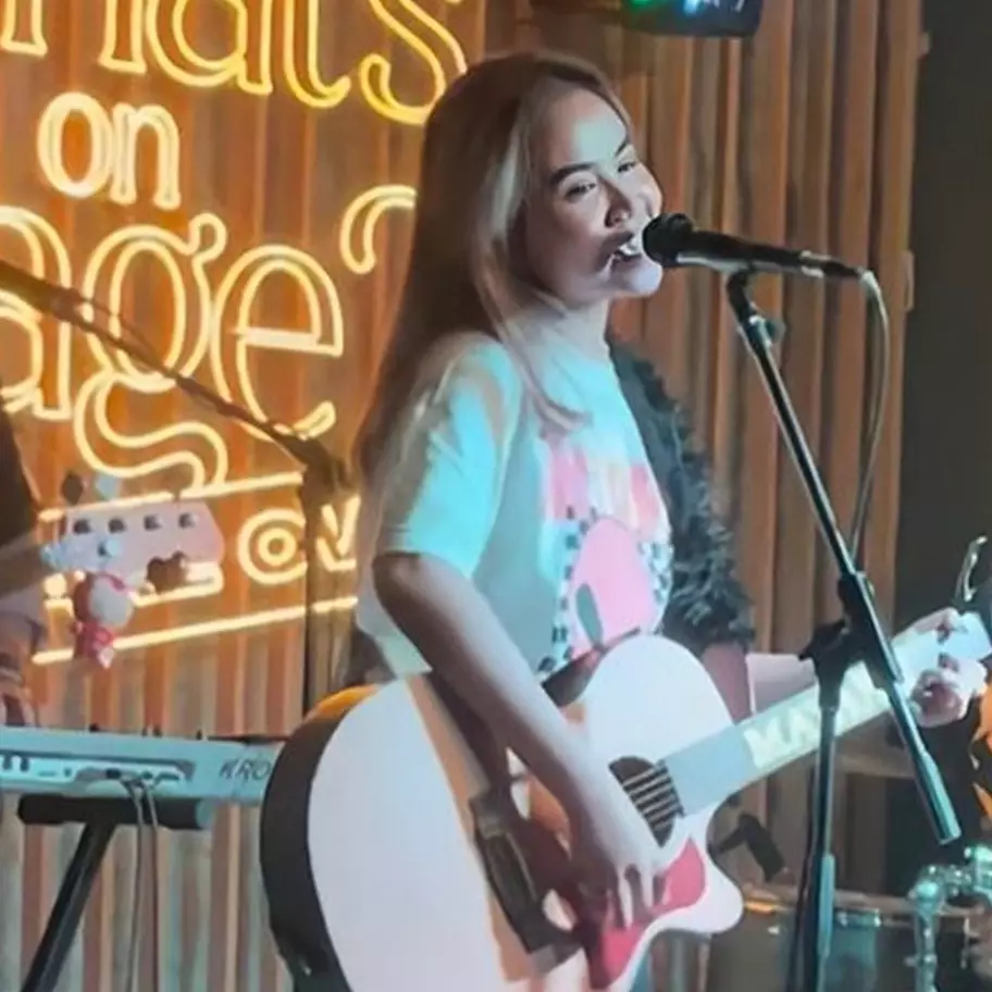 11 Kabar terbaru Mayang adik Vanessa Angel, kini jadi vokalis band 