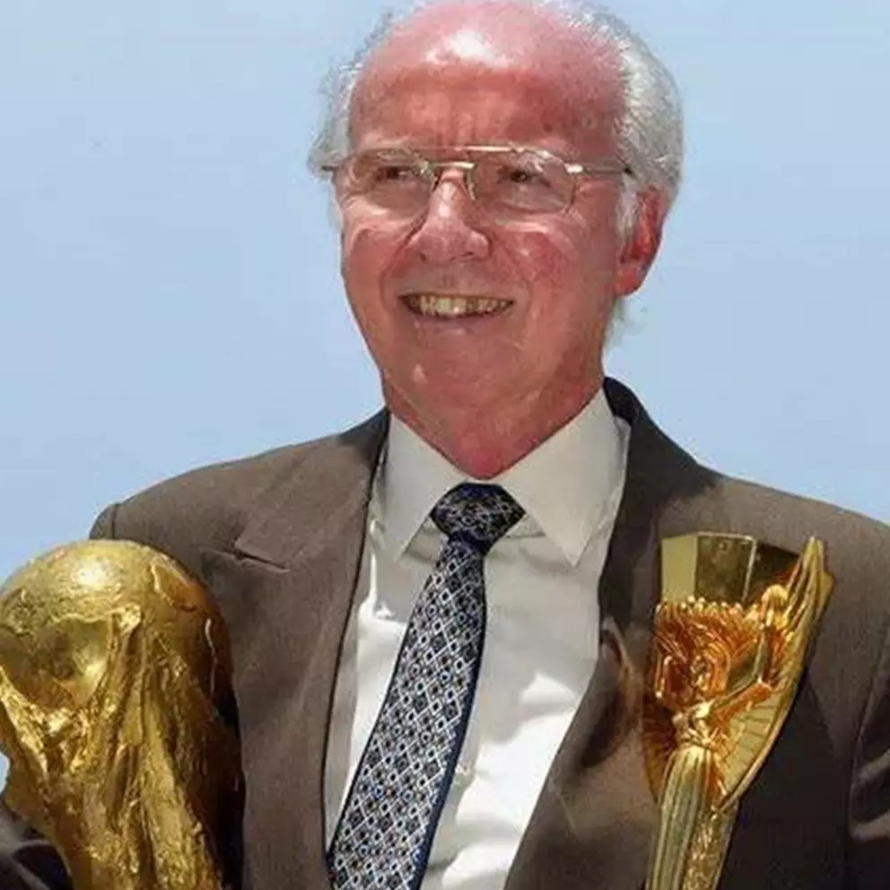 Pernah juara Piala Dunia sebagai pemain dan pelatih, ini dia daftarnya