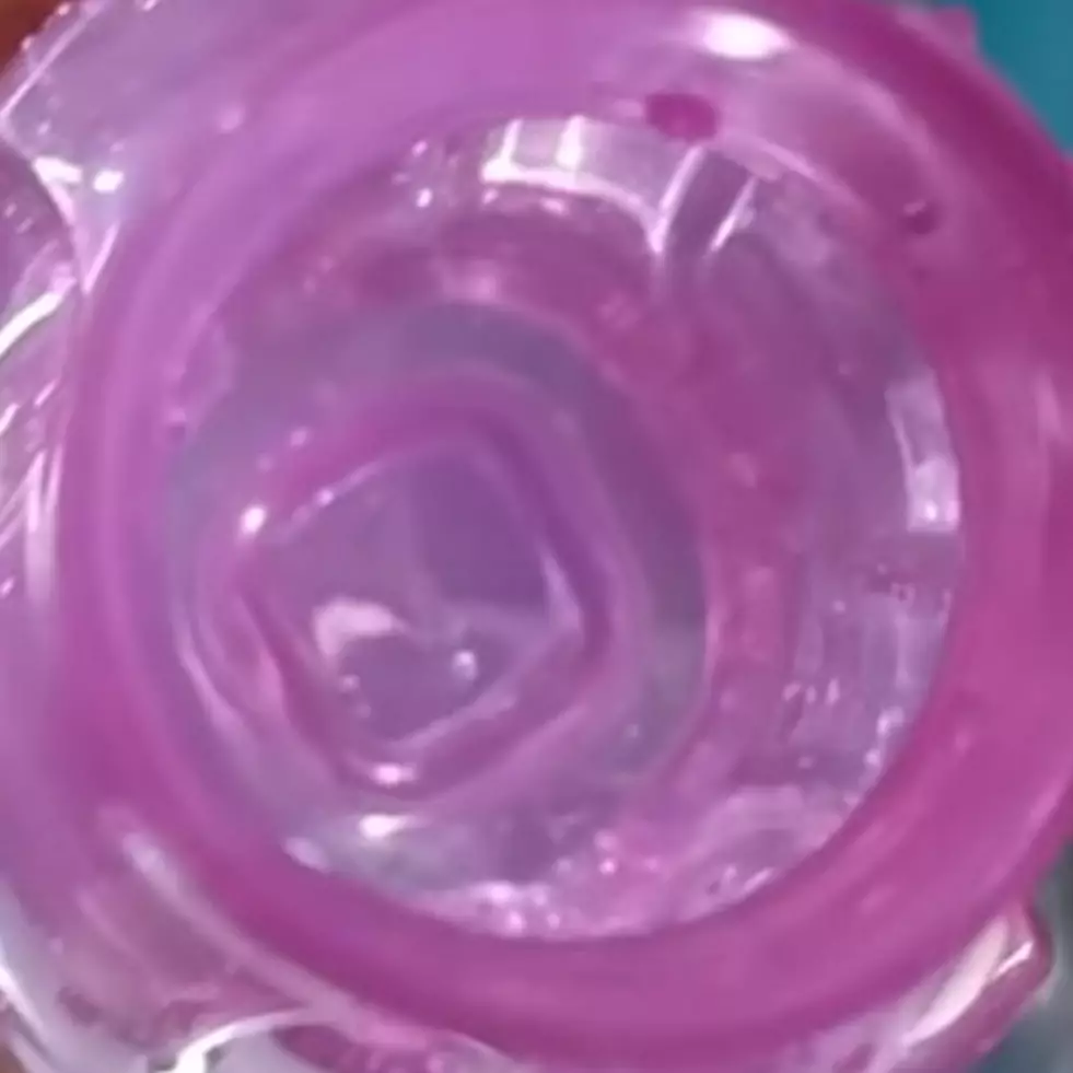 Cara mencuci botol minum tanpa disikat, jadi kinclong seperti baru