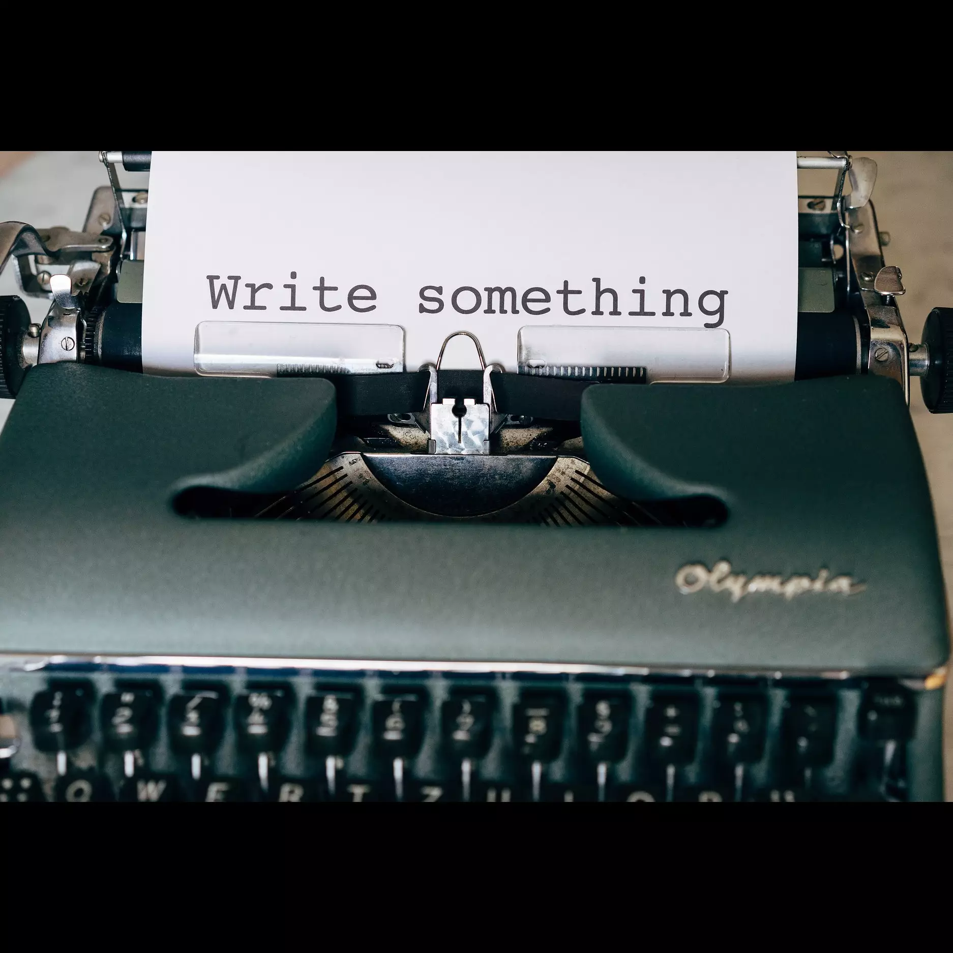 3 Contoh essay bahasa Inggris dan artinya yang benar