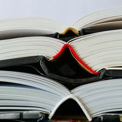 35 Contoh soal uraian bahasa Indonesia kelas 11 beserta jawabannya