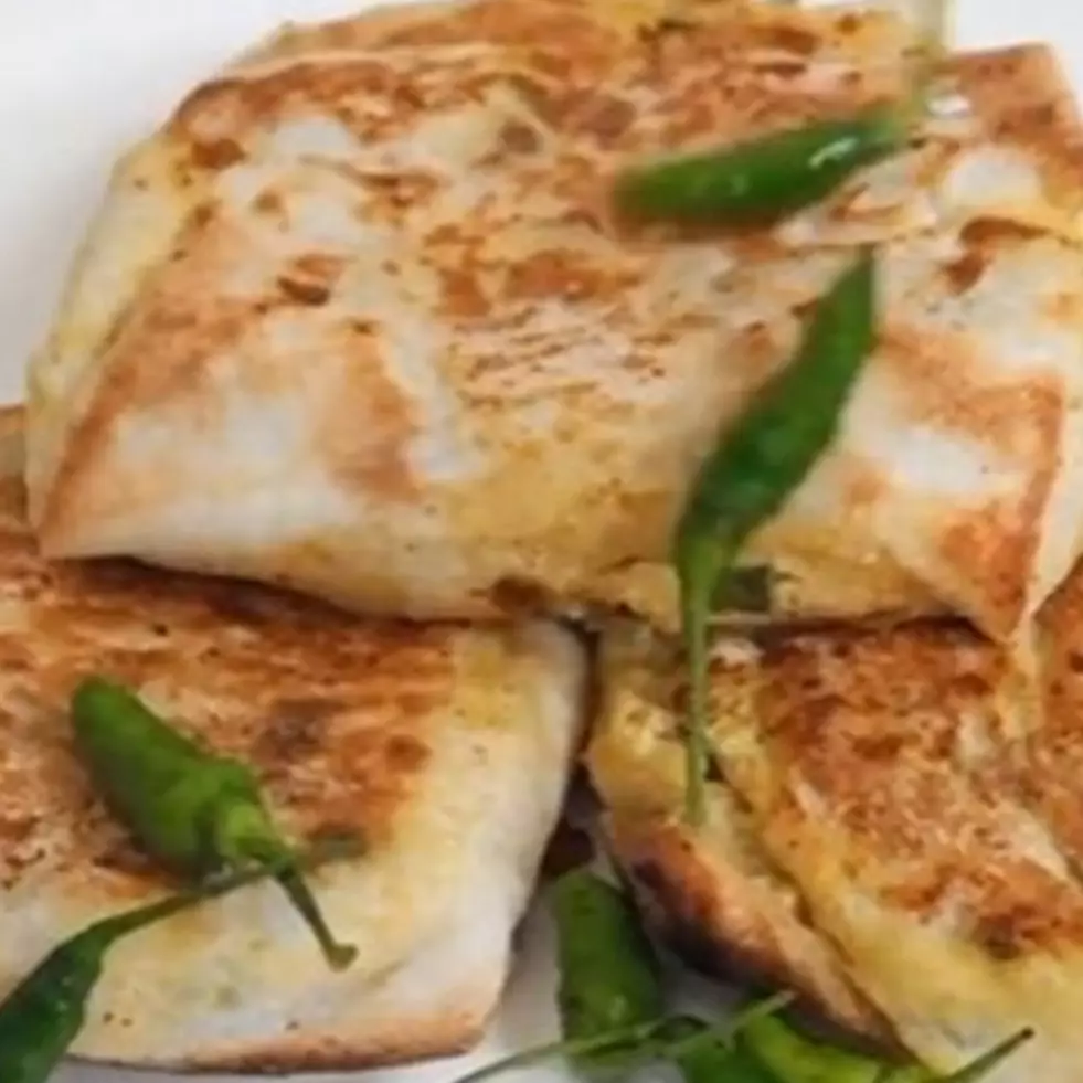 5 Cara bikin martabak telur tanpa digoreng, enak dan cocok untuk diet