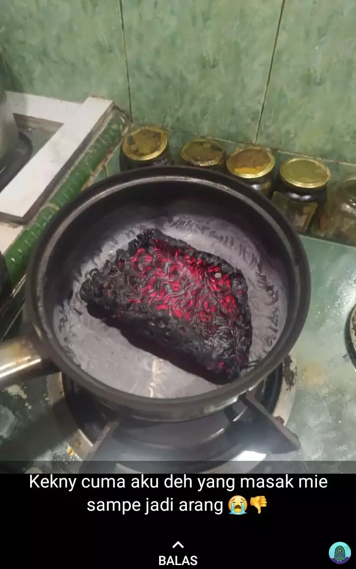 potret lucu orang gagal masak © berbagai sumber potret lucu orang gagal masak © berbagai sumber