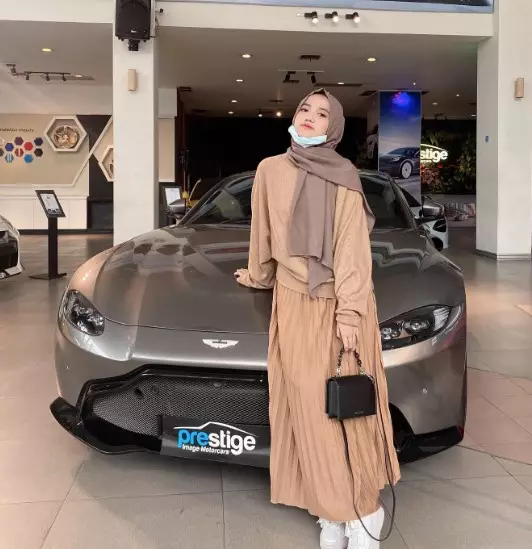 Wirda Mansur sesumbar sedekah © berbagai sumber