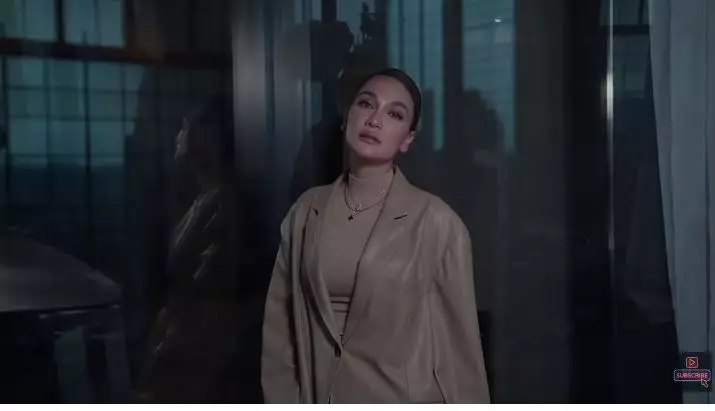 cerita luna kejar sarjana © YouTube