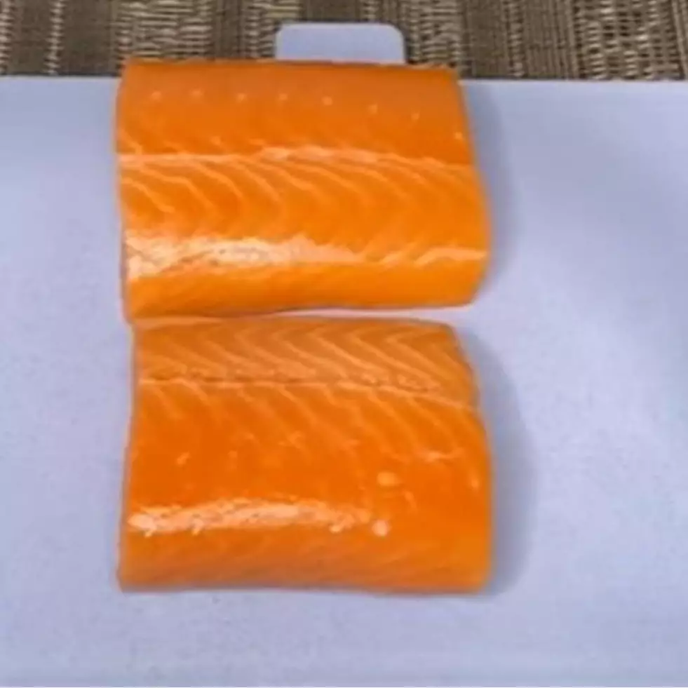 Trik masak salmon ala restoran, kulitnya renyah dan daging tetap juicy