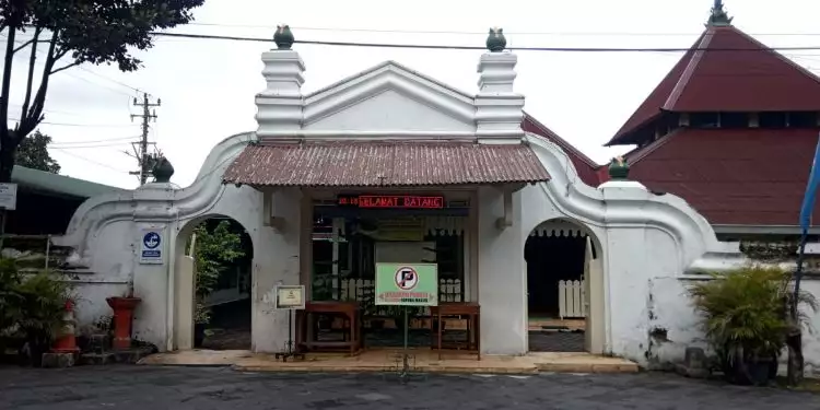 Asal-usul Masjid Soko Tunggal Yogyakarta yang punya satu tiang