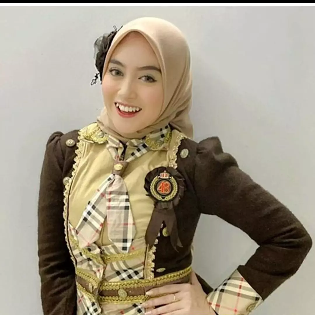 Hendak salat, wanita ini ketemu Nabilah eks JKT 48 di musala