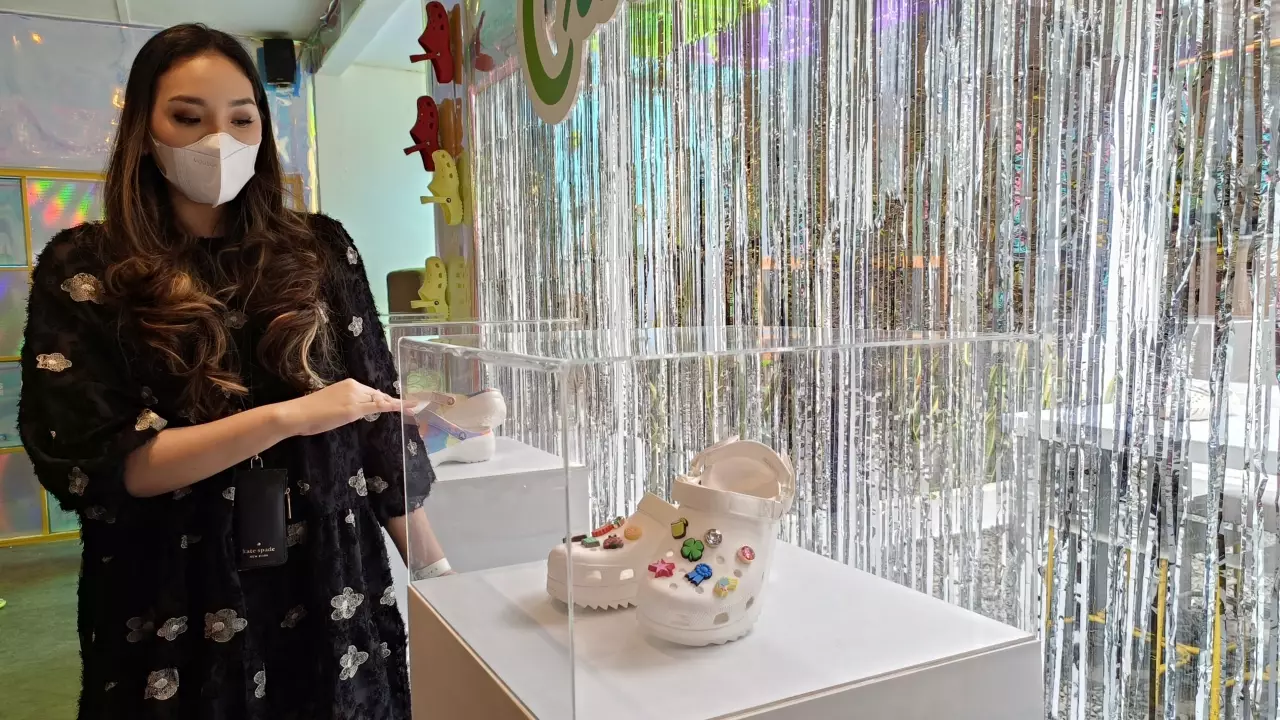 Rayakan dua dekade perjalanan, Crocs gelar acara seru Croctober