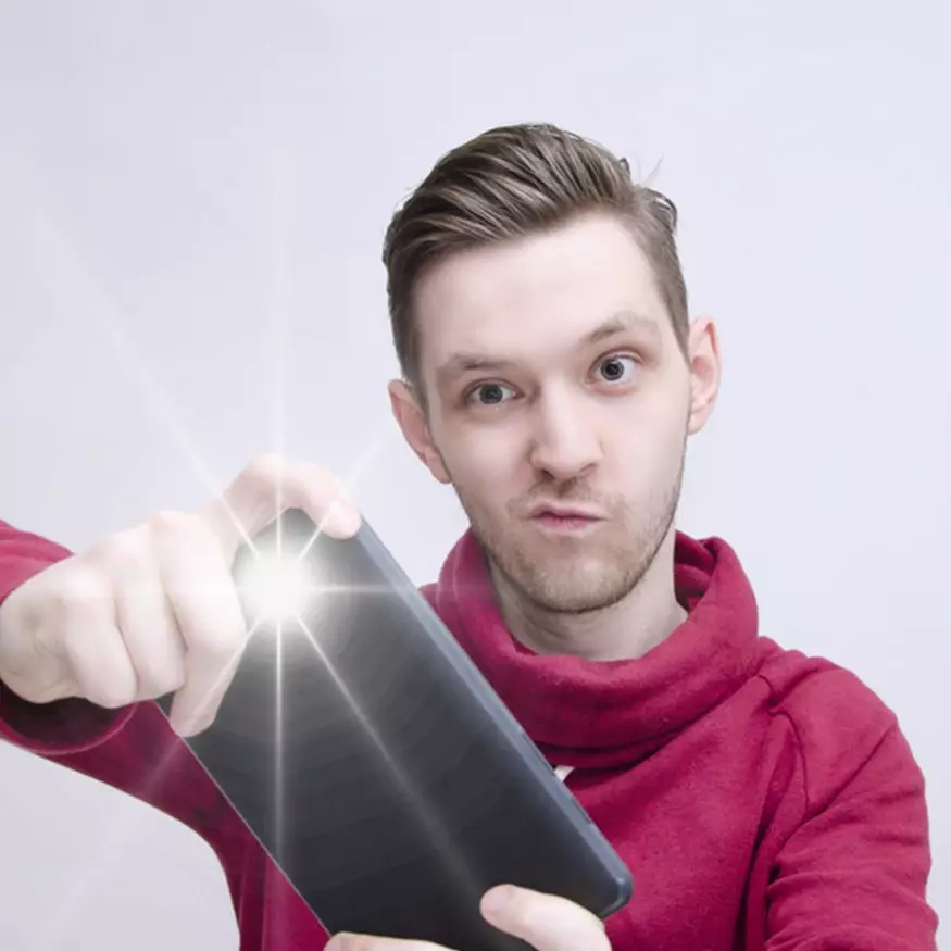 Rahasia foto tren flash dan lensa wide ala TikTok, hasilnya estetik