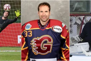 Bekas kiper Ceko Piala Dunia 2006 ini alih profesi jadi pemain hoki es