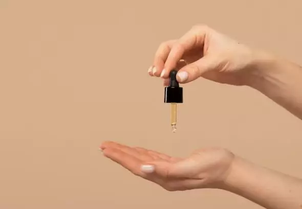 Tips merawat rambut kering untuk pria freepik.com Tips merawat rambut kering untuk pria freepik.com