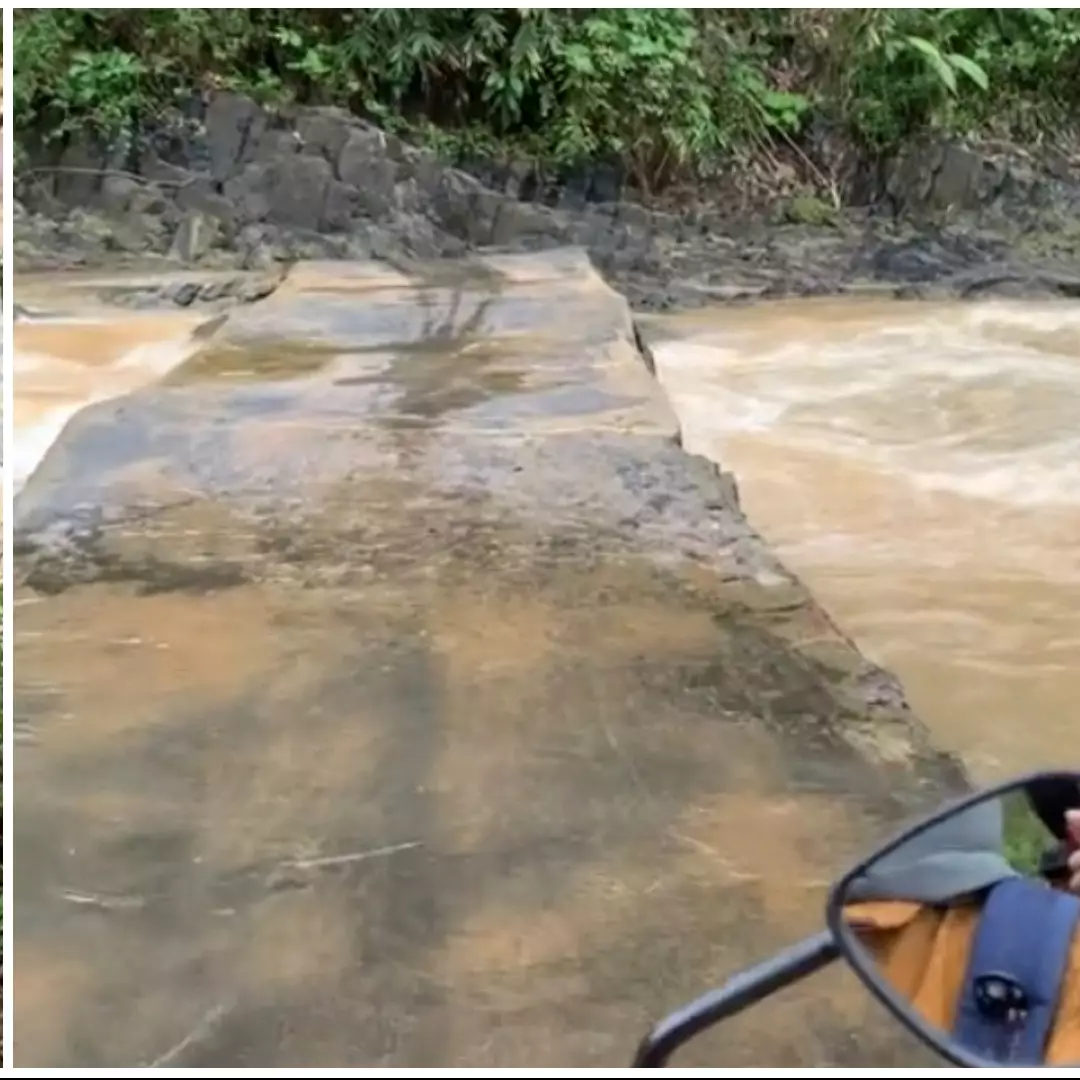 Aksi santai wanita lewati jalan ekstrem, bikin yang lihat ketar-ketir