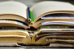 71 Contoh kalimat abstrak beserta cara penggunaannya