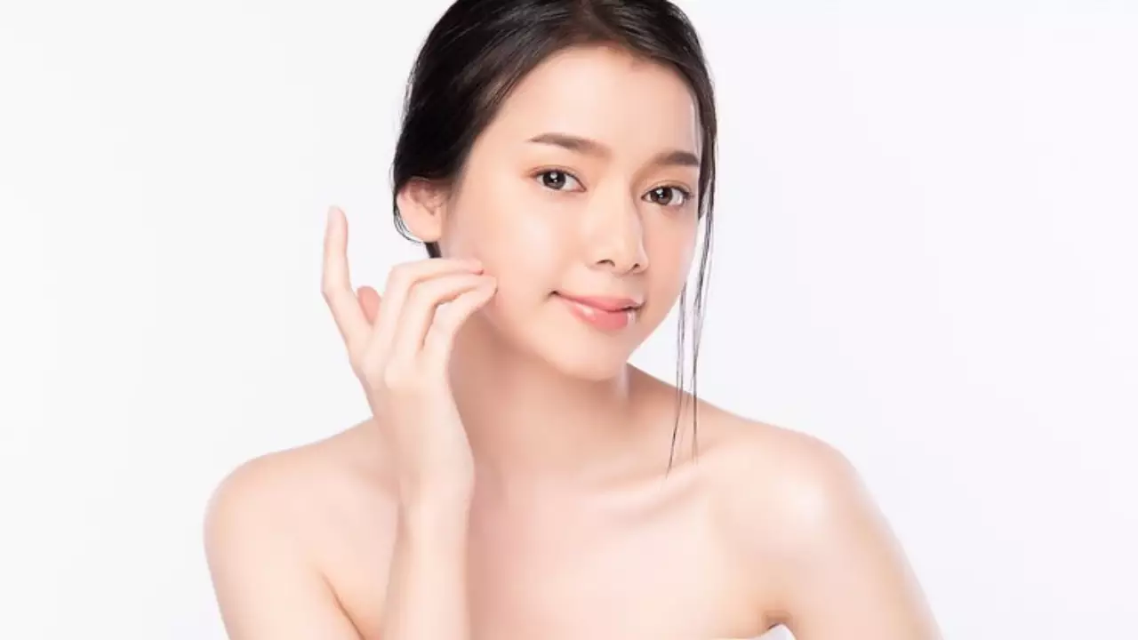 Nih produk skincare berbahan alami untuk wanita aktif dan produktif