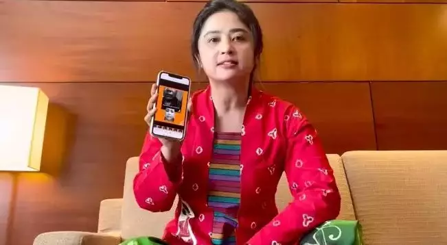 Dewi Perssik sudah kantongi identitas haters © berbagai sumber