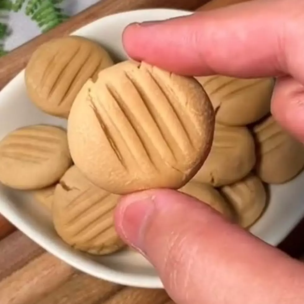 7 Cara simpel membuat cookies teflon, cuma butuh empat bahan