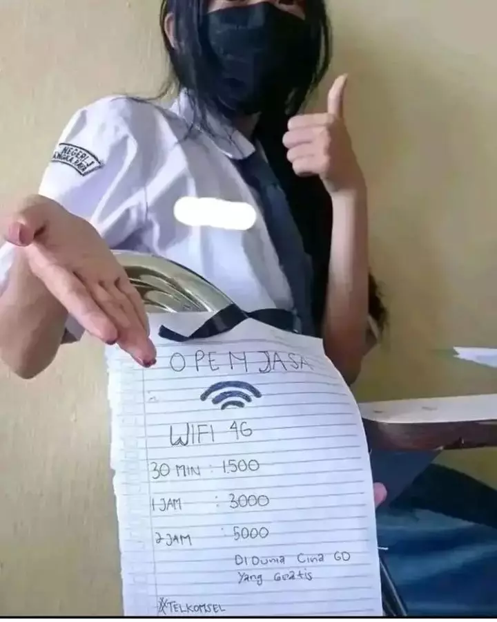 potret lucu tawarkan jasa absurd © berbagai sumber