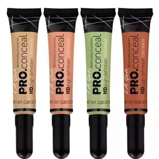 Trik Guna Concealer Warna Hijau Untuk Tutup Jerawat