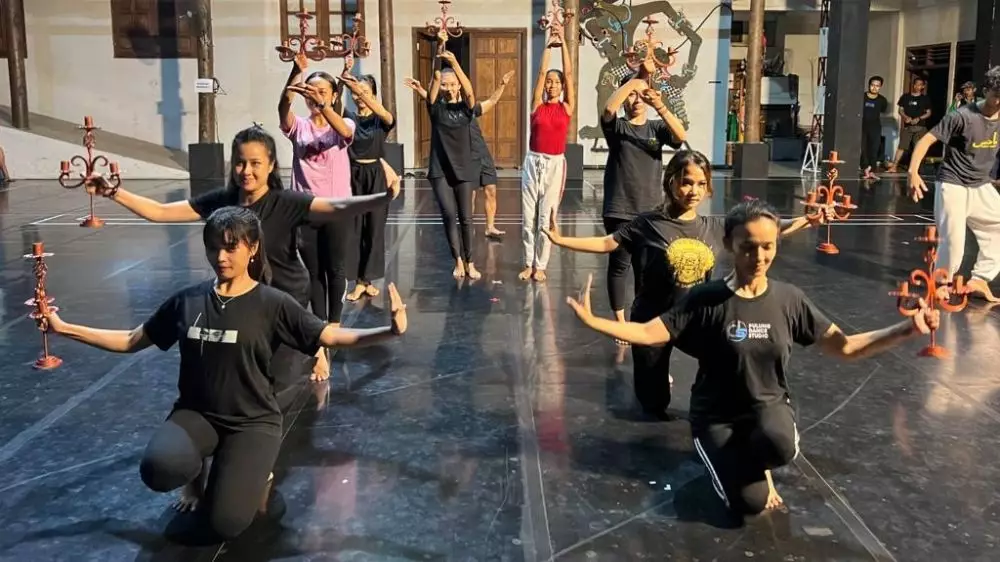 Latihan Pagelaran Sabang Merauke © 2022 brilio.net